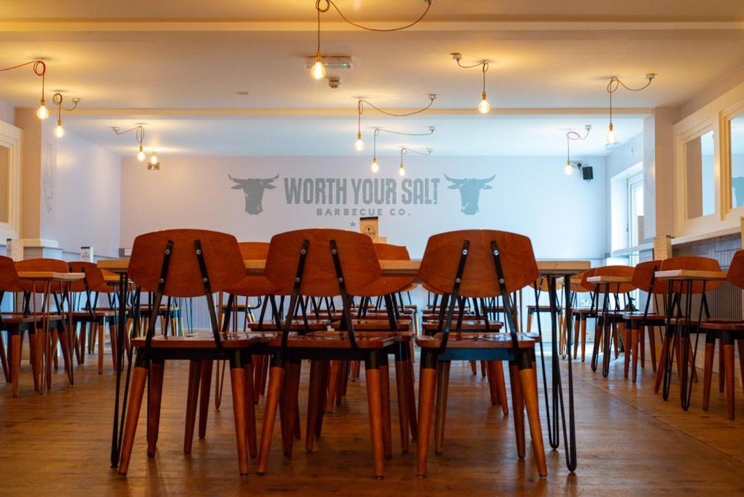 Hampton & Restaurant