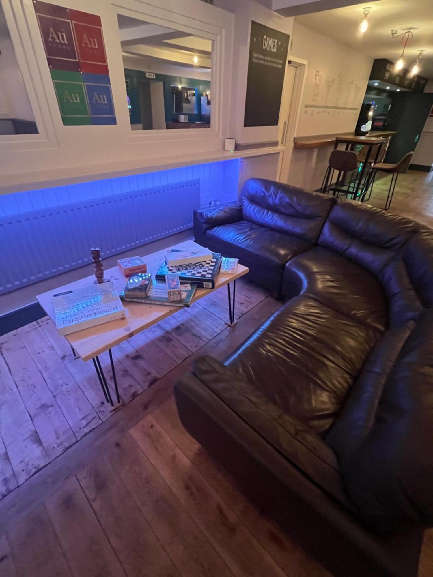 Hampton & Restaurant Отель 3*